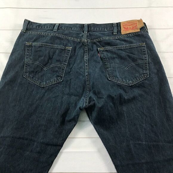 Levi Strauss & Co. Men's Straight Dark Washed Jeans W42/L32 - Picture 13 of 14